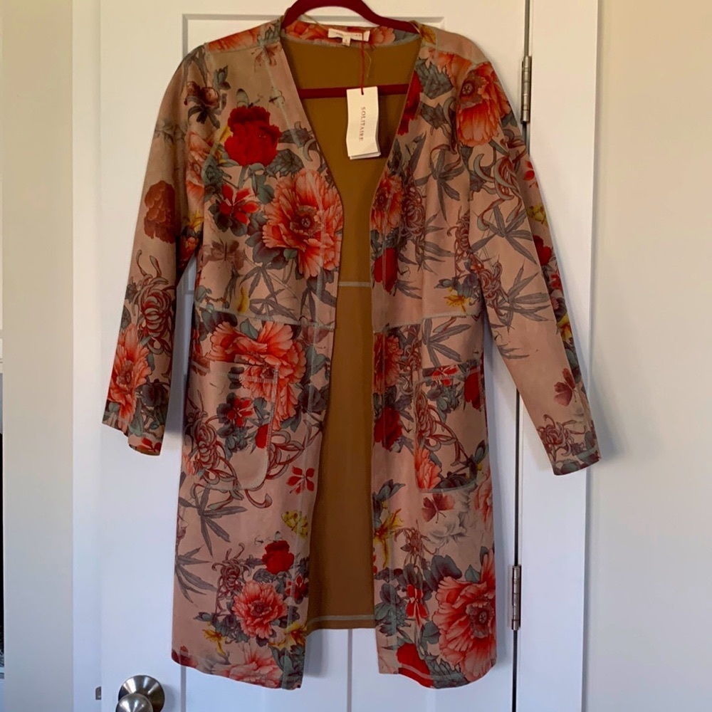 Unique coat topper in soft material from Soliatiare. Never worn. Fits loose.
